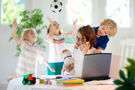 Long-Term Experienced Nanny Needed for 3 Kids